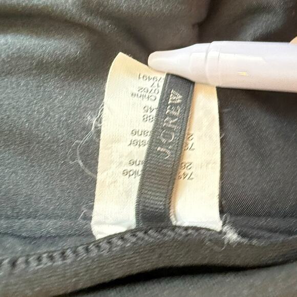 J.CREW Halter Scalloped Swimsuit One Piece Minimalist Classic Black V-neck Sz 2 - Picture 7 of 12